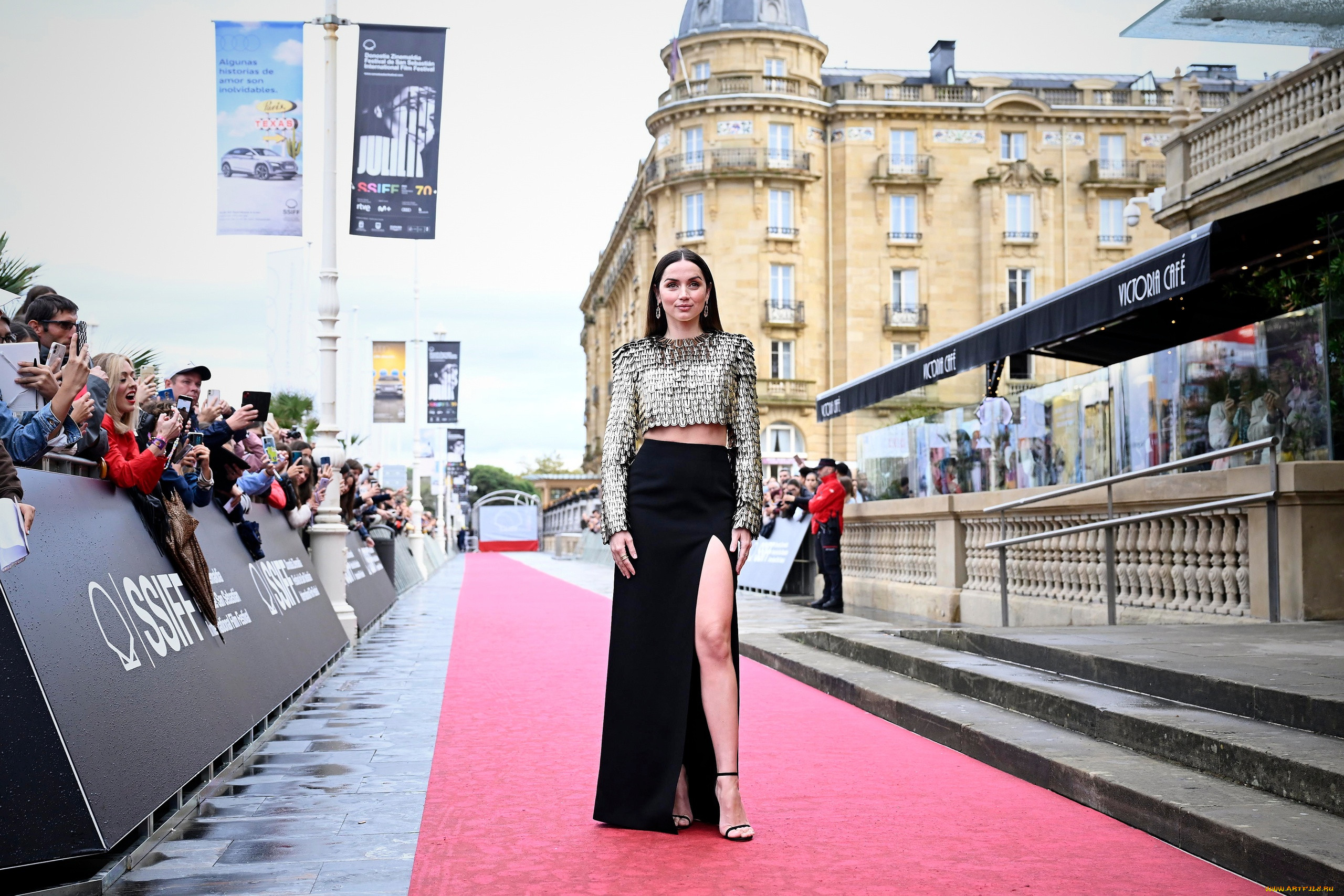 ana de armas - `blonde` premiere at 70th ssiff 24 09 2022, , ana de armas, , , , , , , , , , , 